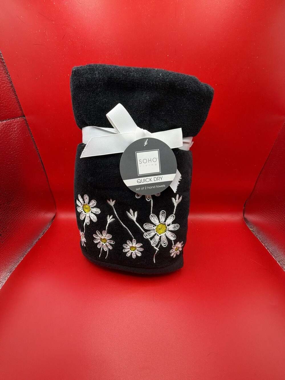 Soho Living Quick Dry Hand Towels Daisy Embroidered Set Of 2